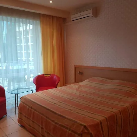 Miramar Palace - Center Apartment Sunny Beach